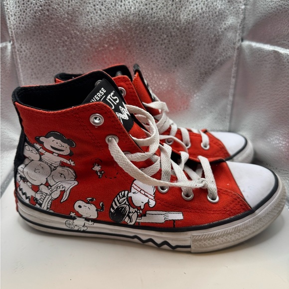 Chuck Taylor Peanuts Red high tops - Picture 10 of 13